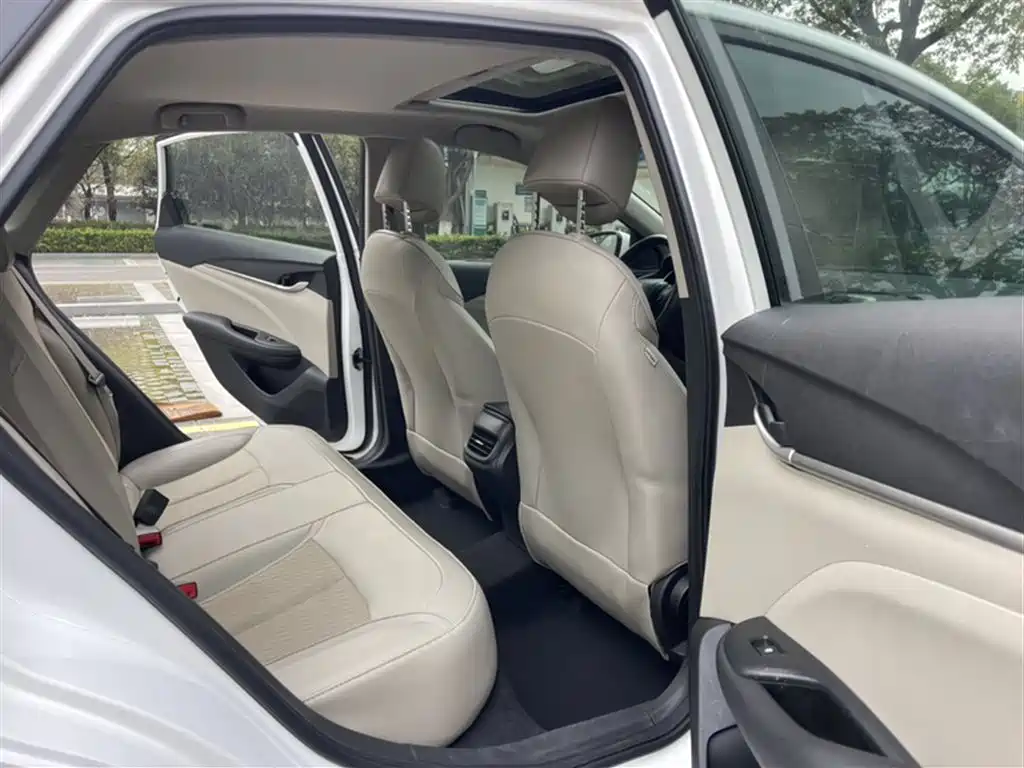 Buick Excelle 2017 15N Automatic Elite фото 12