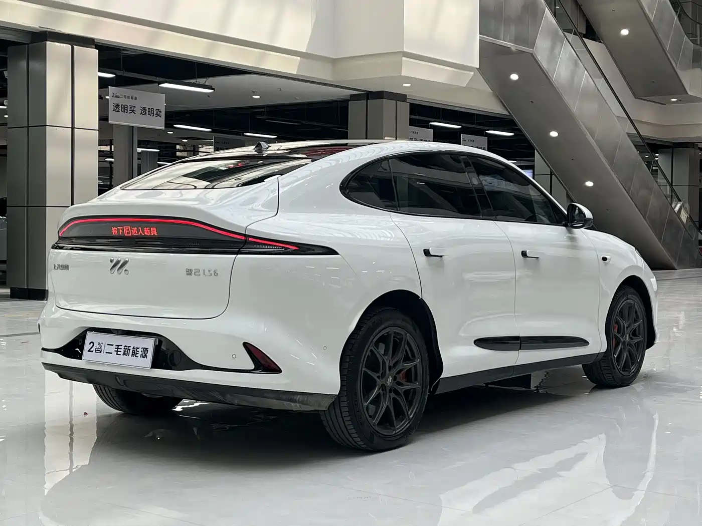 IM Motors IM LS6 2025 Gecko Smart Drive Edition фото 7