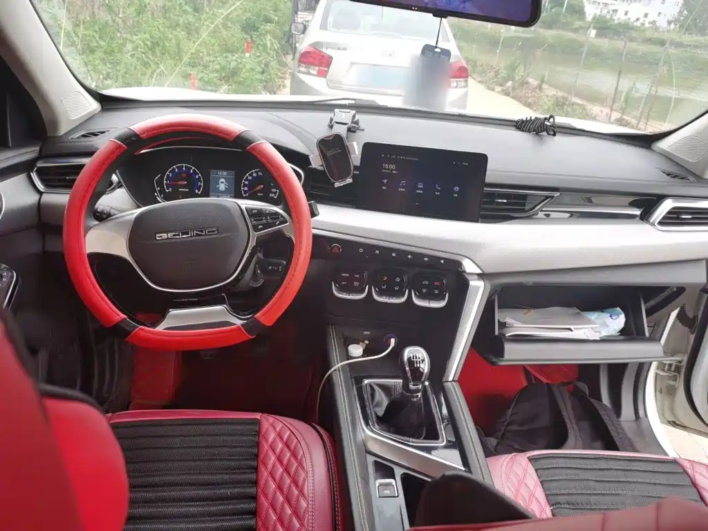 BAIC Beijing X3 2019 2019 1.5T Manual Glory Edition