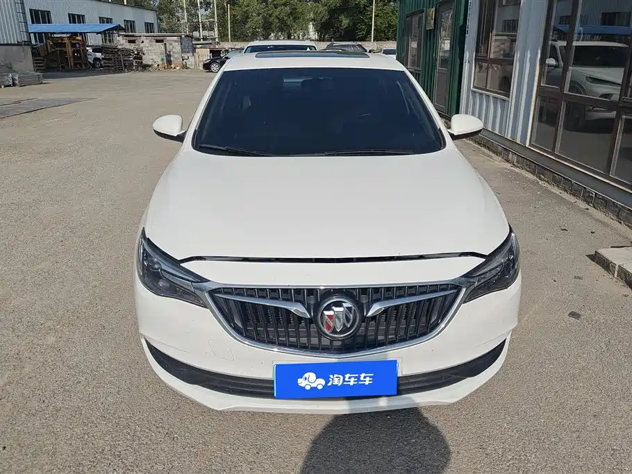 Buick Excelle 2019 15T DCT Connected Elite Type China VI фото 2