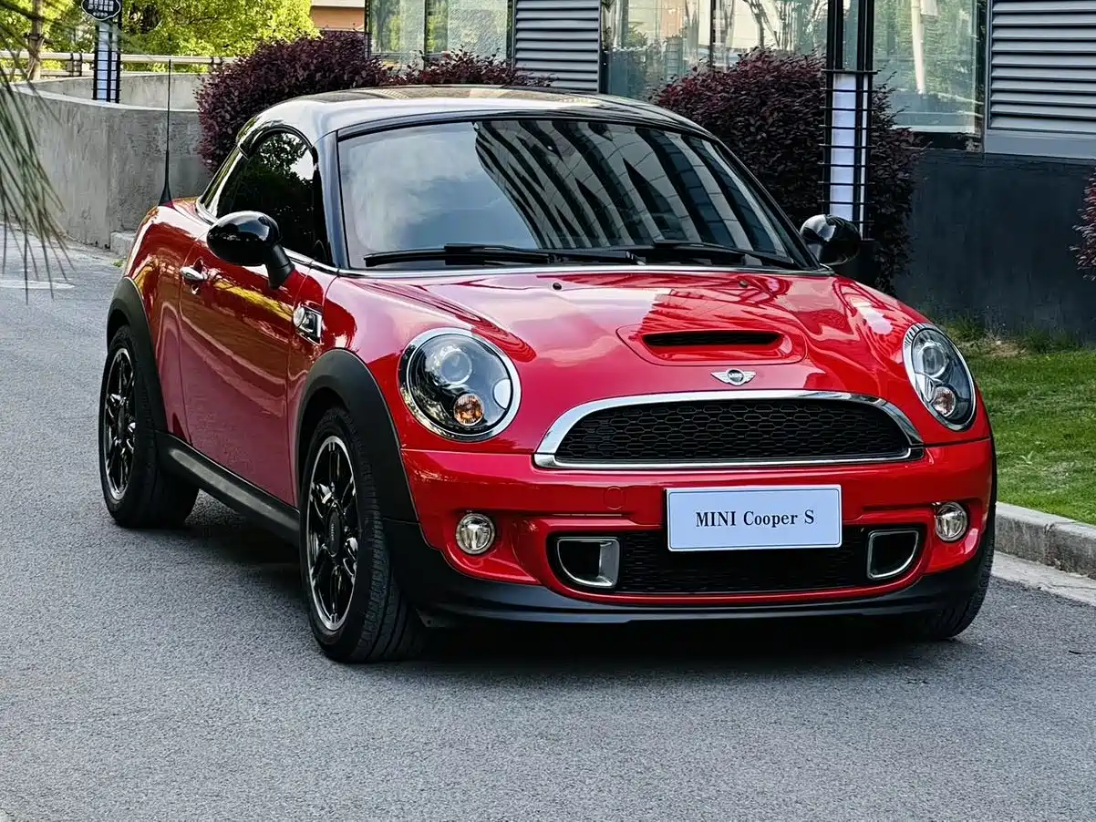 MINI COUPE 2012 1.6T COOPER S фото 3