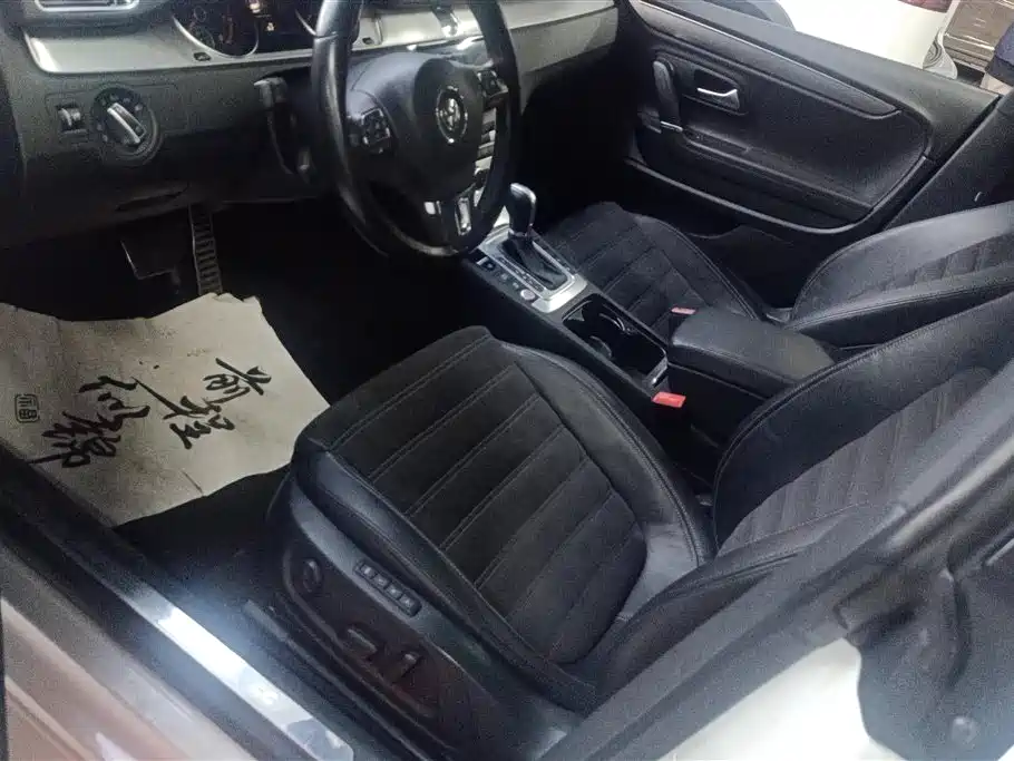 Volkswagen FAW-Volkswagen CC 2015 2.0TSI Luxury фото 9