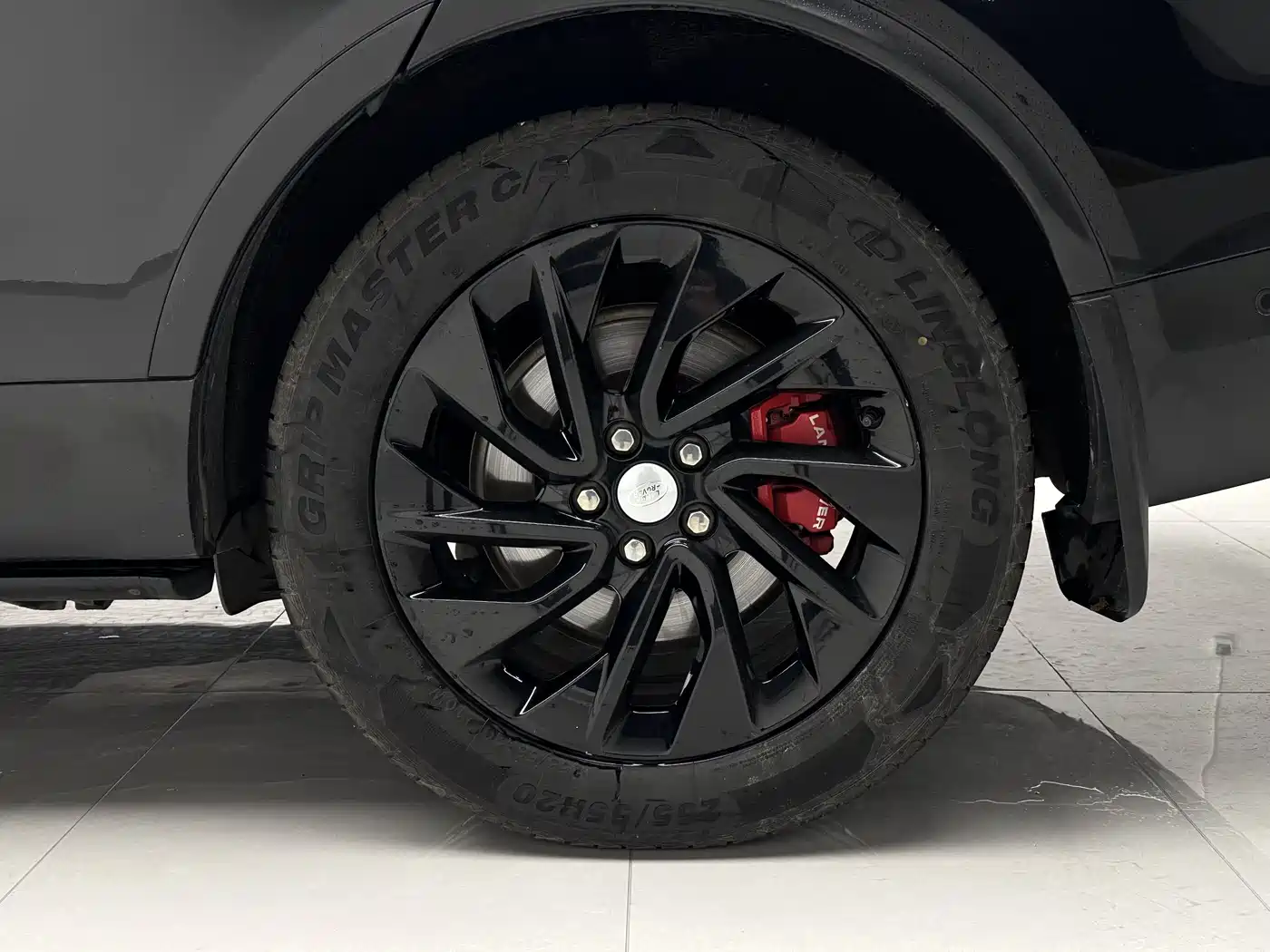 Land Rover Discovery 2023 300PS S фото 19