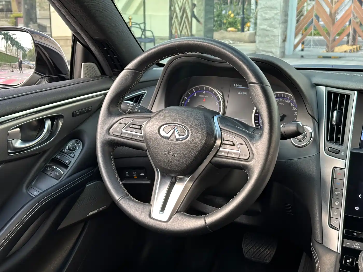 Infiniti Q60 2018 2017 2.0T Luxury Edition