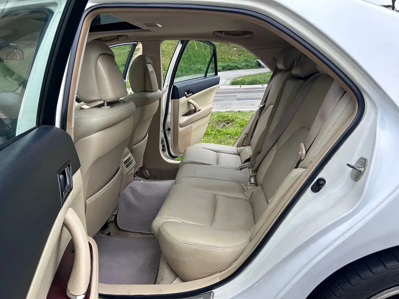 Toyota Reiz 2009 2.5S Comfort Edition фото 10