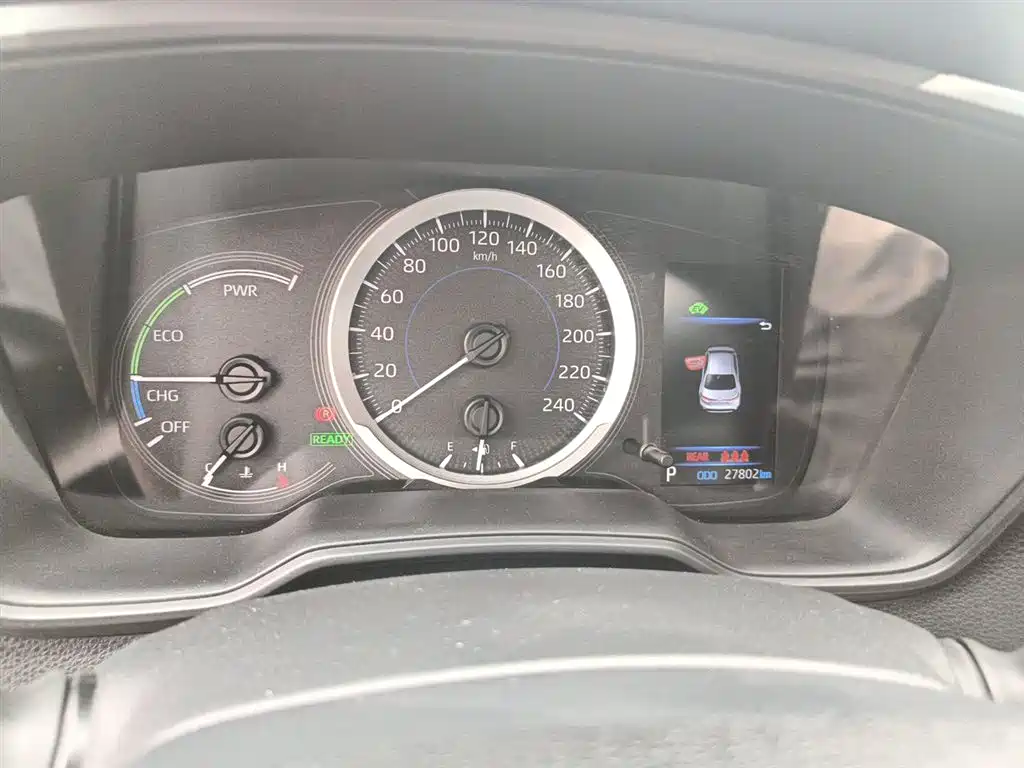 Toyota Levin 2022 Dual Engine 1.8H E-CVT Luxury Edition фото 7