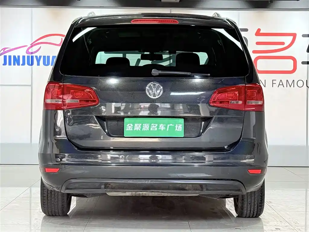 Volkswagen Sharan 2014 2.0TSI Comfort фото 5