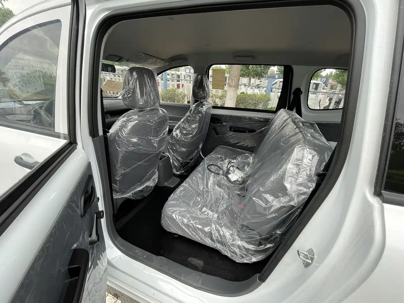 Wuling Motors Wuling Hongguang New Energy 2026 2024 Pure Electric 300KM Standard