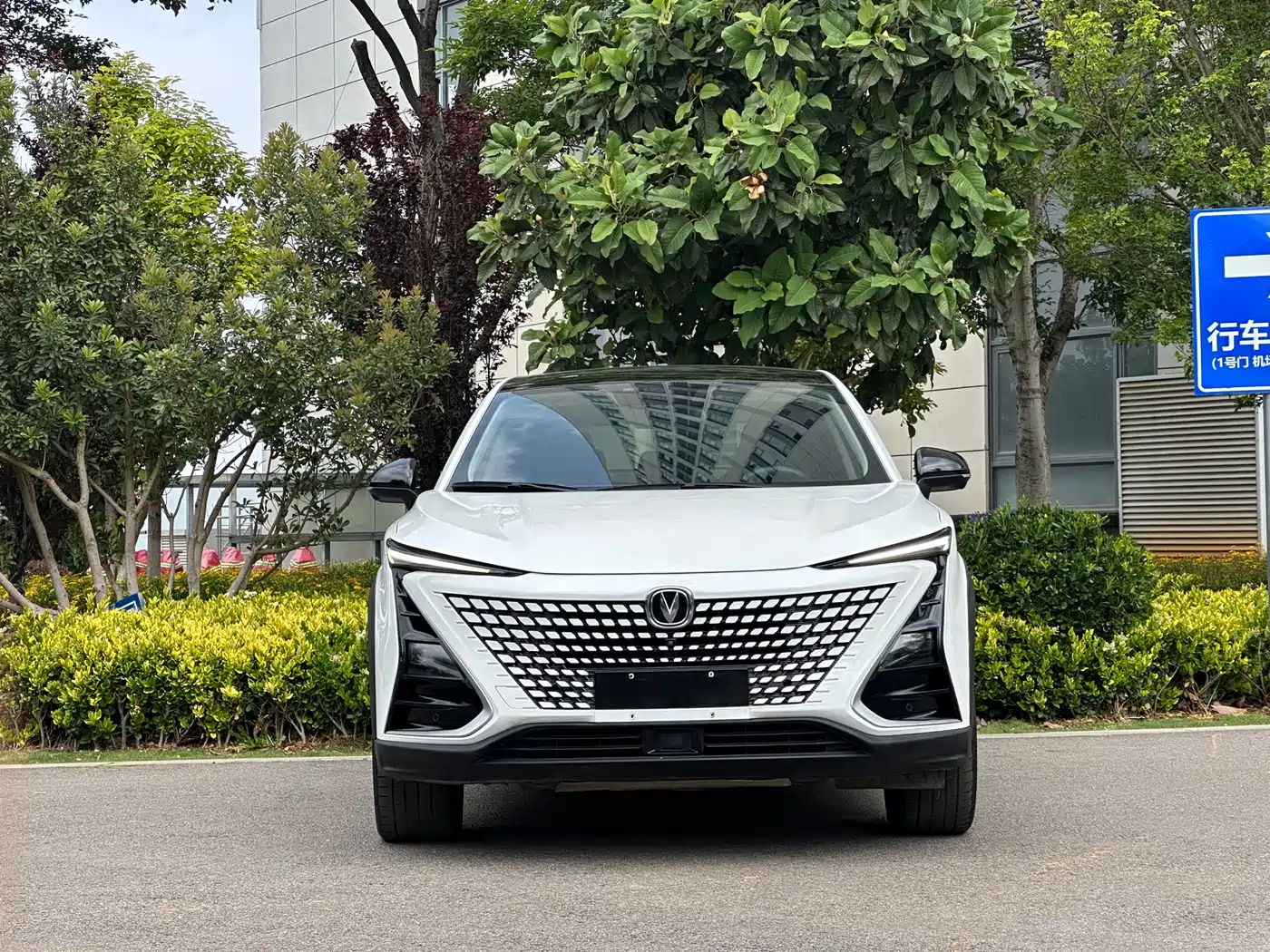 CHANGAN UNI-T