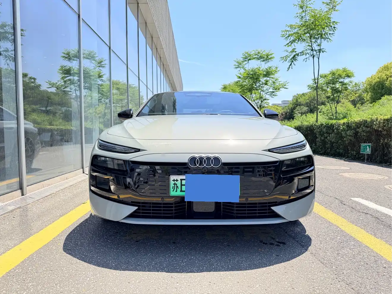 Audi A6L e-tron 2026 Model Pioneer Edition фото 2