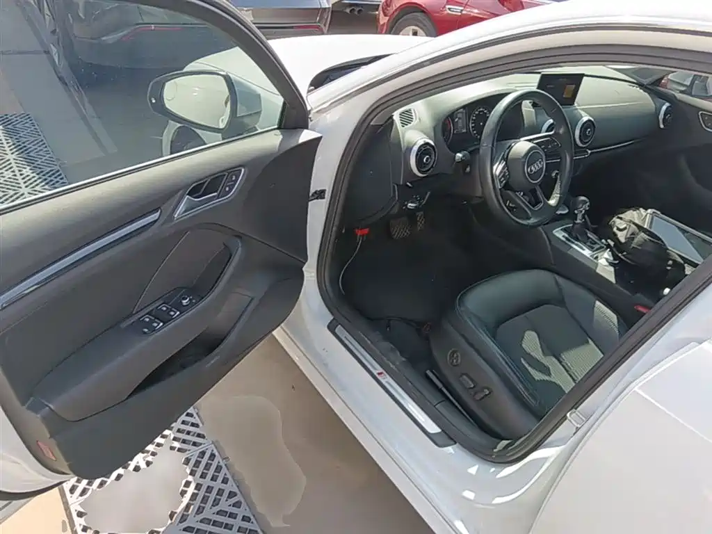 Audi A3 2019 Sportback 35 TFSI Fashion China V фото 16