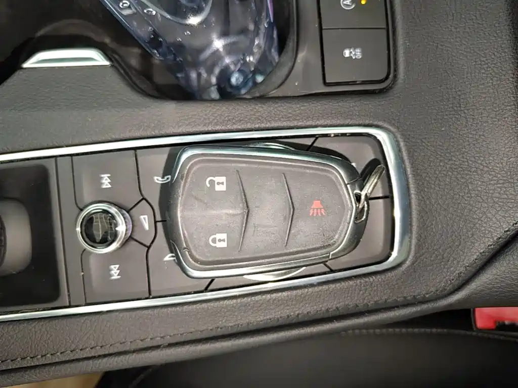 Cadillac XT4 2018 Model 28T 2WD Technology фото 9
