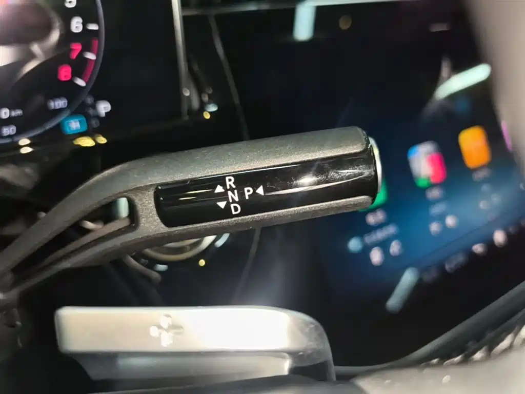 Mercedes-Benz E-Class New Energy 2024 E 350 e L Plug-in Hybrid Sedan фото 14
