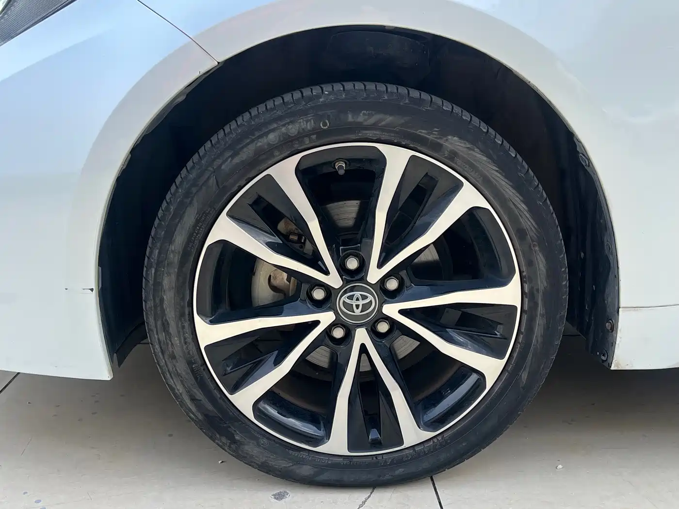 Toyota Levin 2021 Dual Engine 1.8H E-CVT Sport фото 23