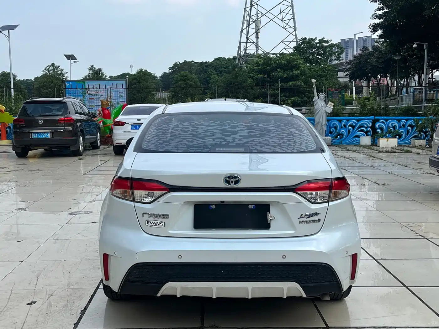 Toyota Levin 2021 Dual Engine 1.8H E-CVT Sport фото 5
