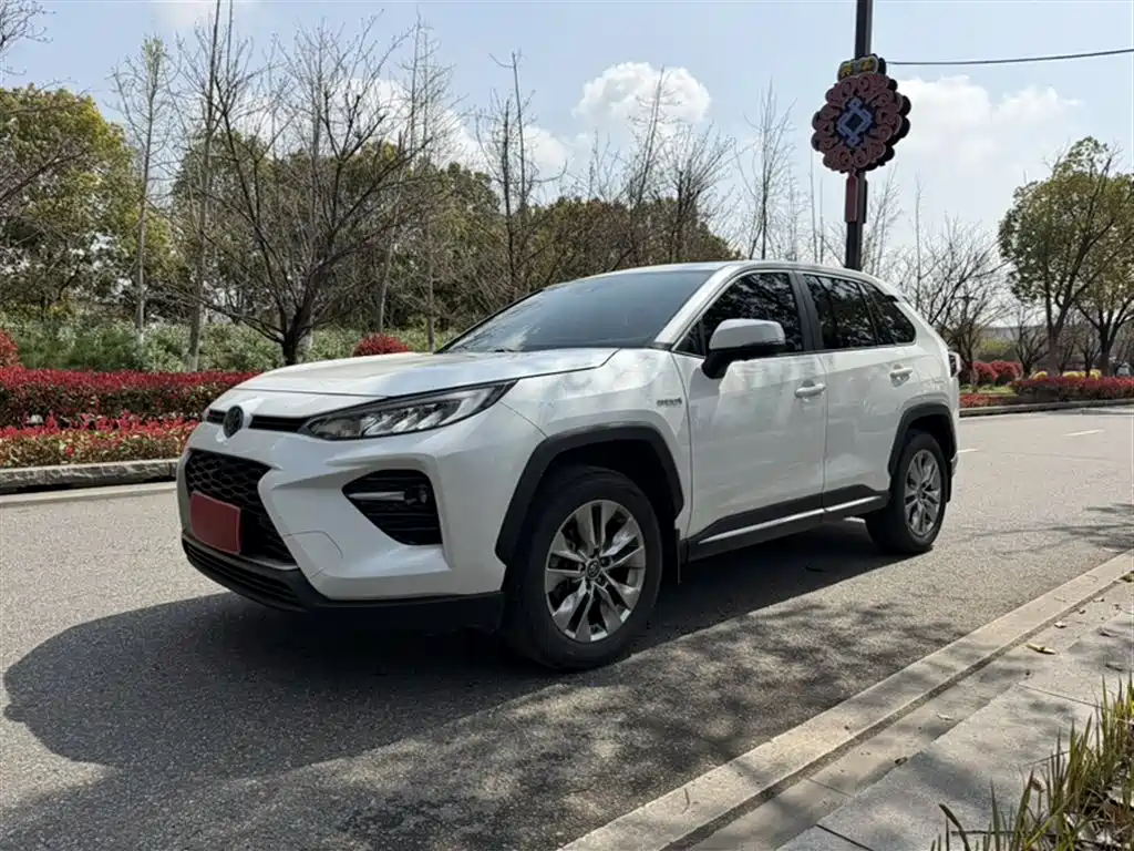 Toyota Wildlander 2021 Hybrid 2.5L E-CVT AWD Luxury Edition