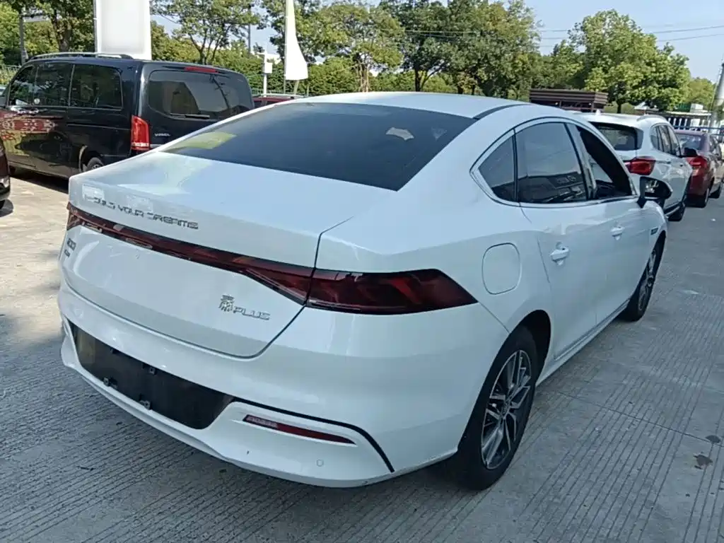 Photo 7 - BYD Qin PLUS