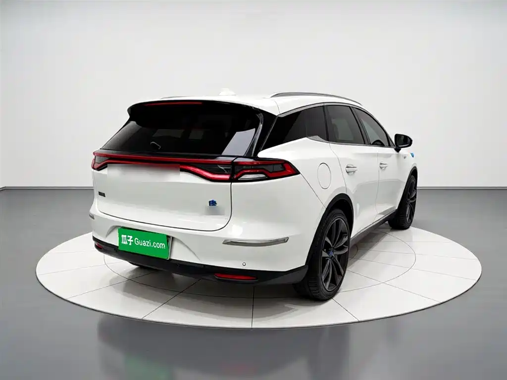 BYD Tang New Energy 2018 DM 2.0T AWD Intelligent Pioneer 7-Seater China V фото 4