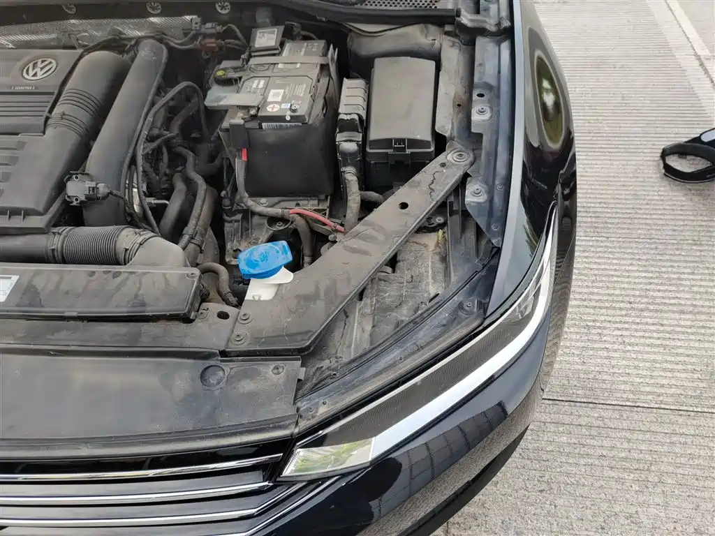 Volkswagen Magotan 2018 280TSI DSG Premium фото 23