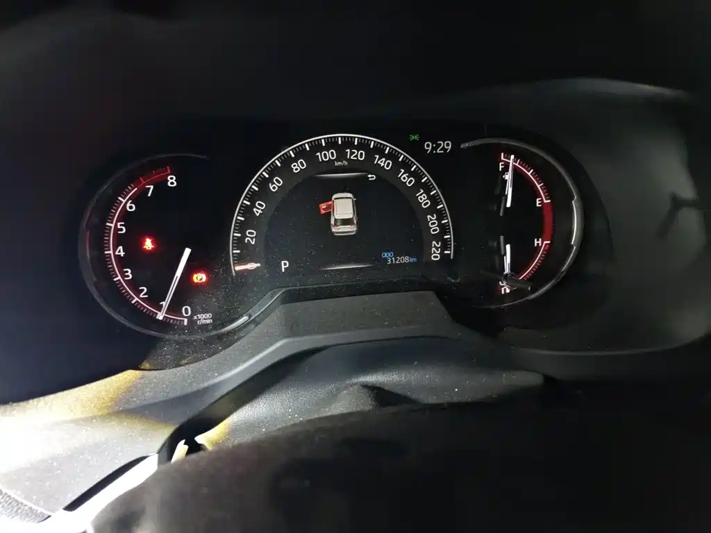 Toyota RAV4 Rongfang 2020 2.0L CVT AWD Trend Edition фото 8