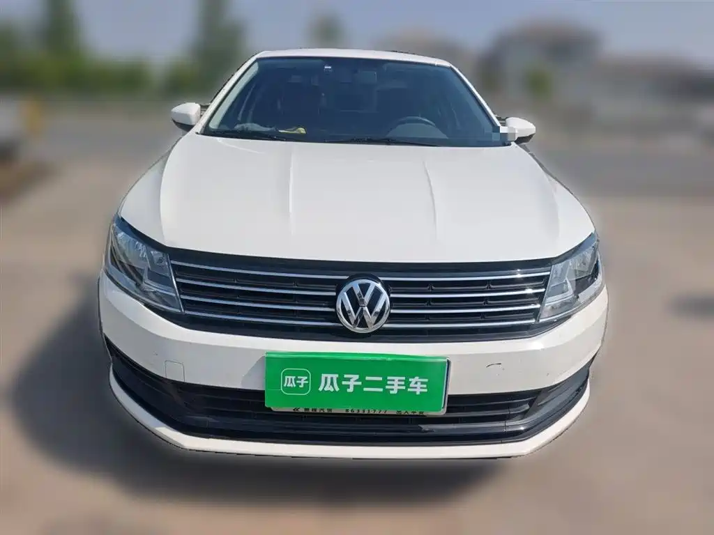 Volkswagen Lavida 2018 Classic 1.5L Automatic Trend China VI фото 2