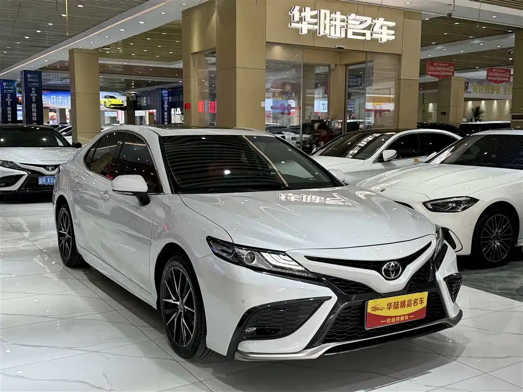 Toyota Camry 2021 2.0S Sporty Edition фото 14