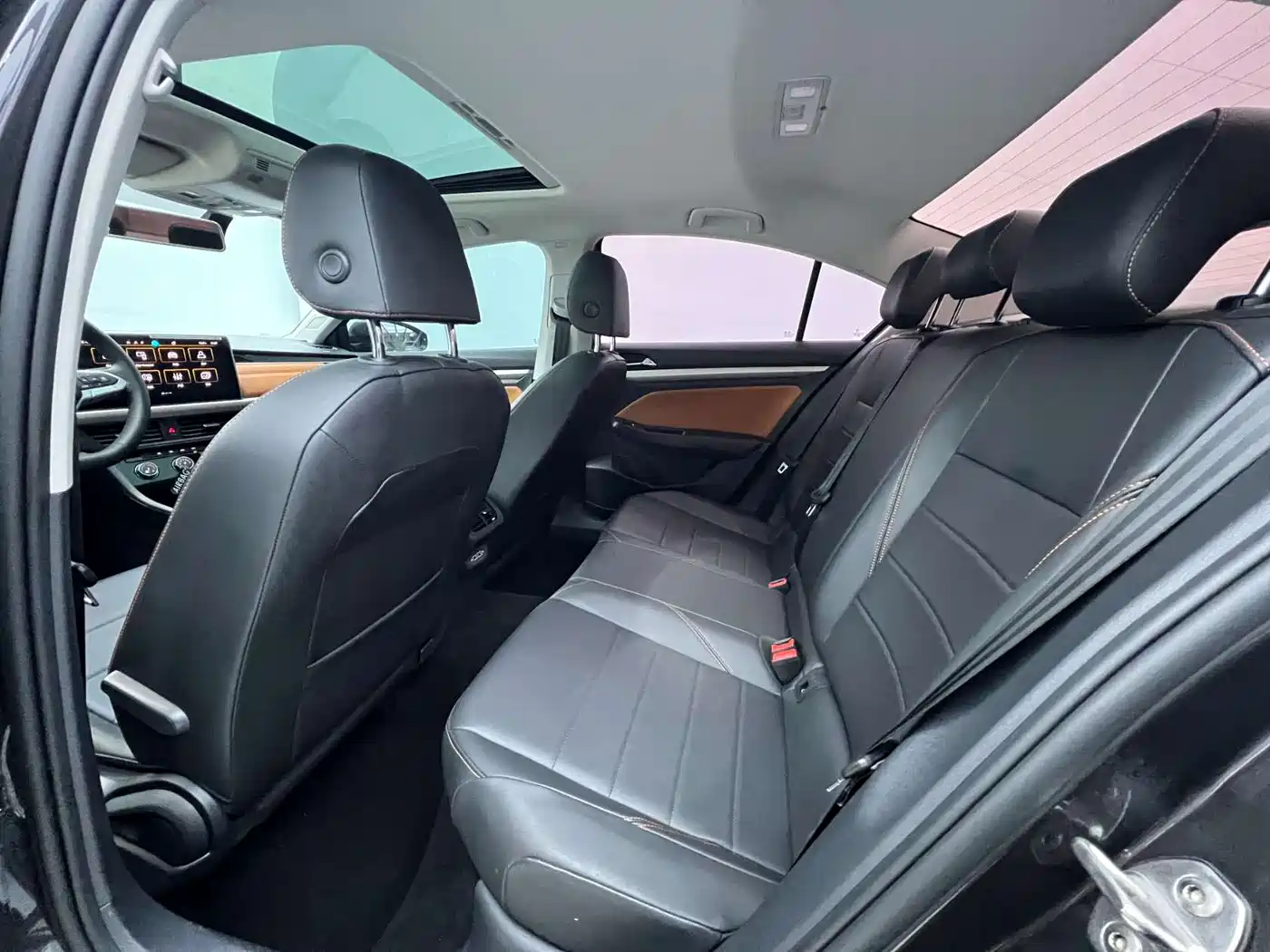 Volkswagen Bora 2023 Model 280TSI DSG Comfort Edition фото 14