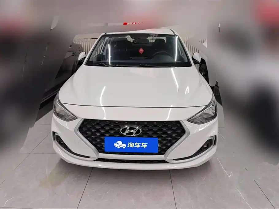 Hyundai Elantra 2018 1.6L Auto Joy GL (China V) фото 2