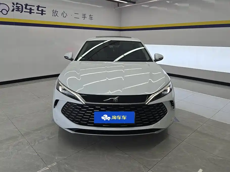 BYD Qin L 2024 DM-i 120KM Leading фото 2