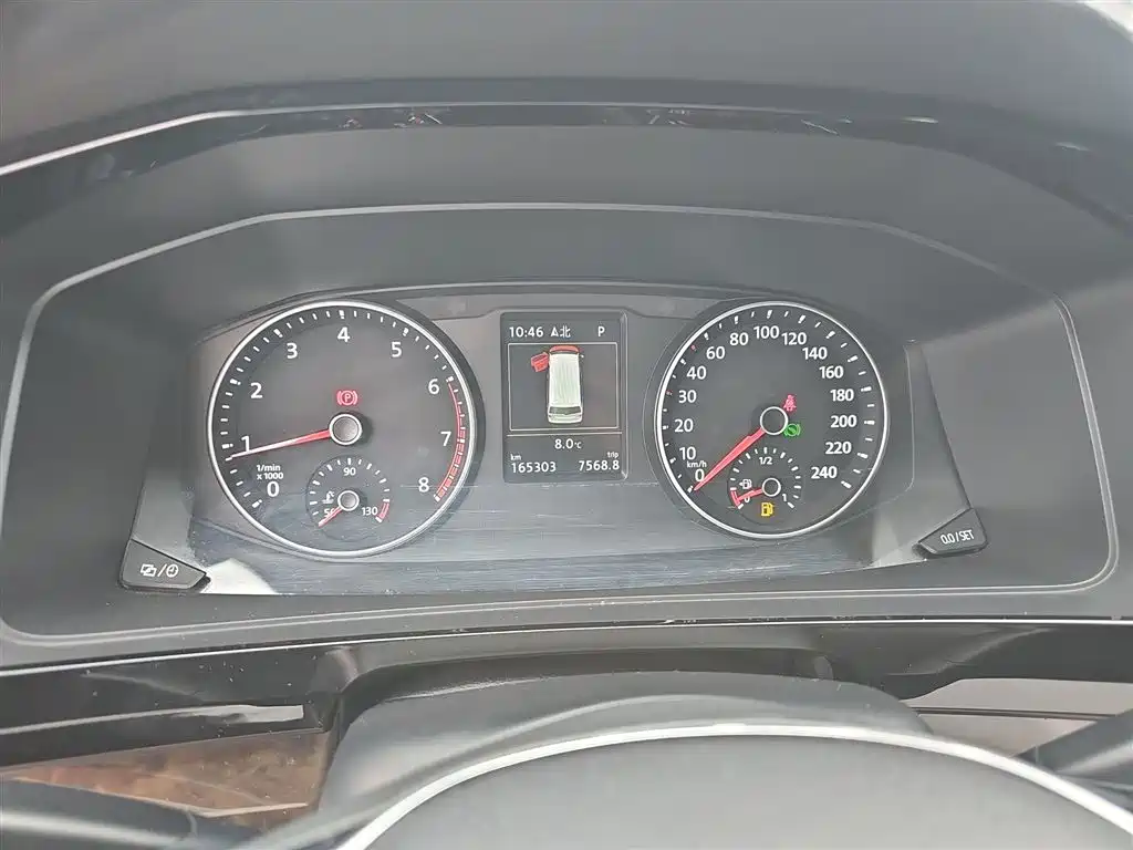 Volkswagen Multivan 2019 2.0TSI 4WD Premium 7-seater фото 8