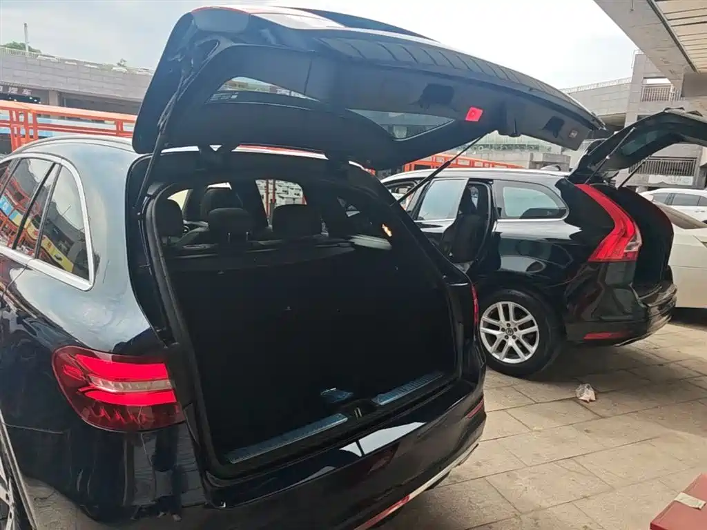 Mercedes-Benz GLC 2017 GLC 260 4MATIC Luxury фото 19