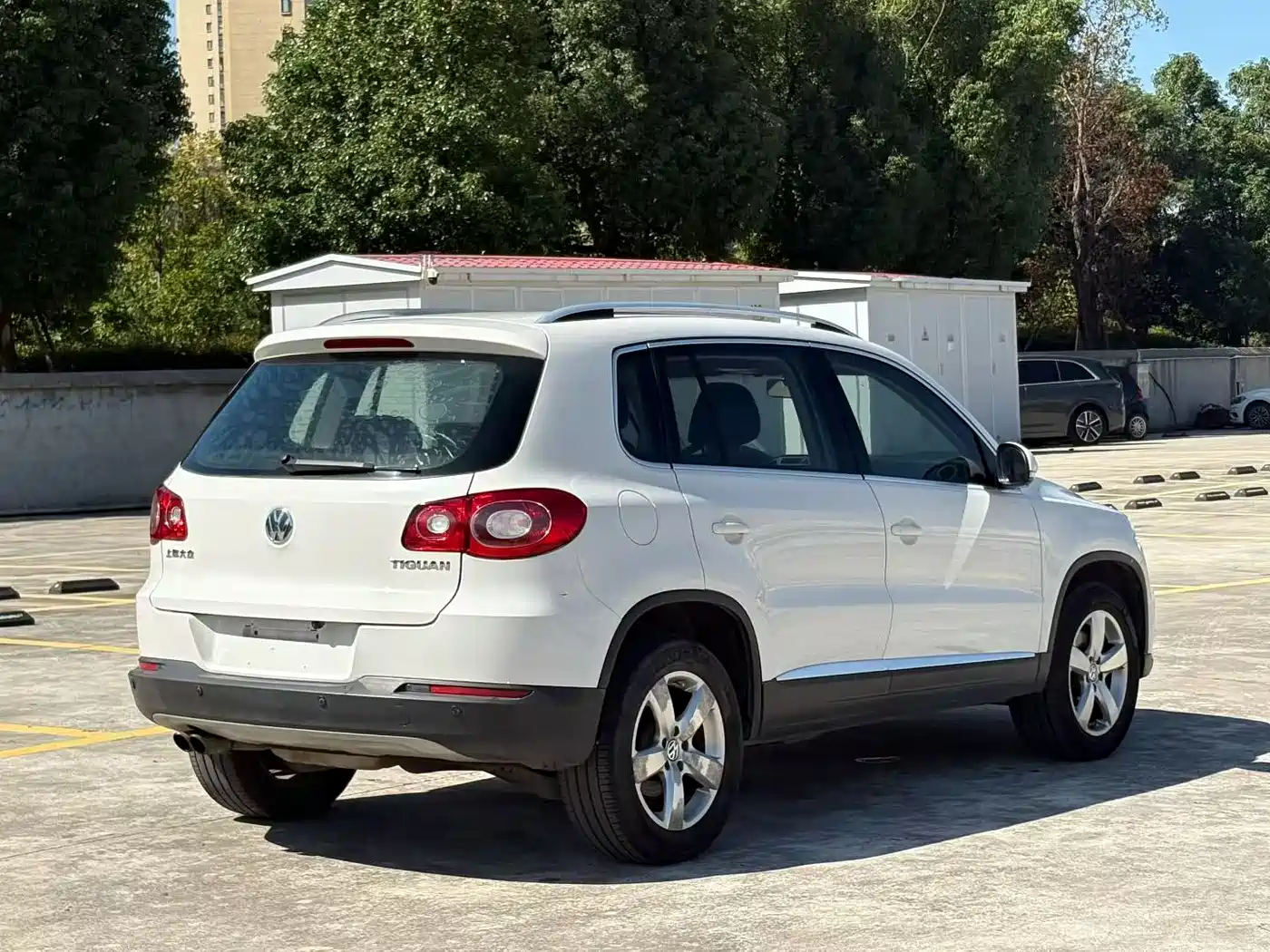 Volkswagen Tiguan 2012 1.8TSI Automatic 2WD Brilliance Edition фото 4