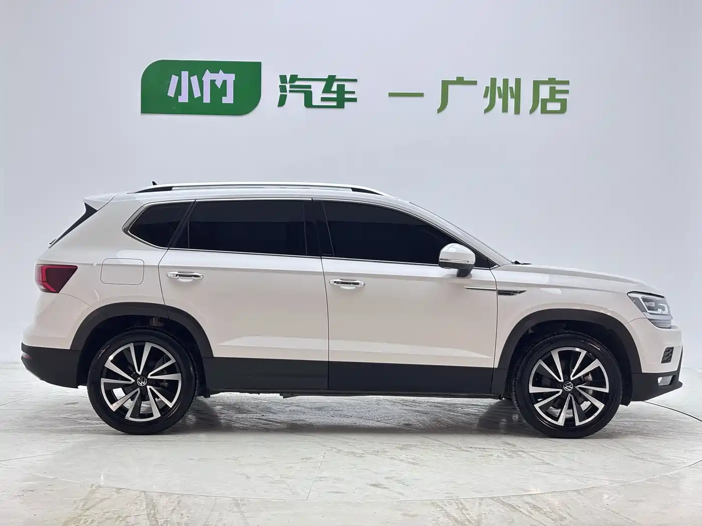 Volkswagen Tharu, миниатюра 6