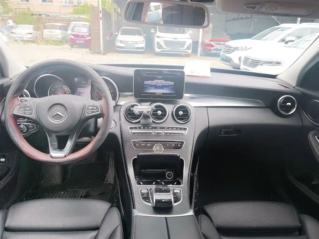 Mercedes-Benz C-Class 2016 C 200 L Sport фото 5