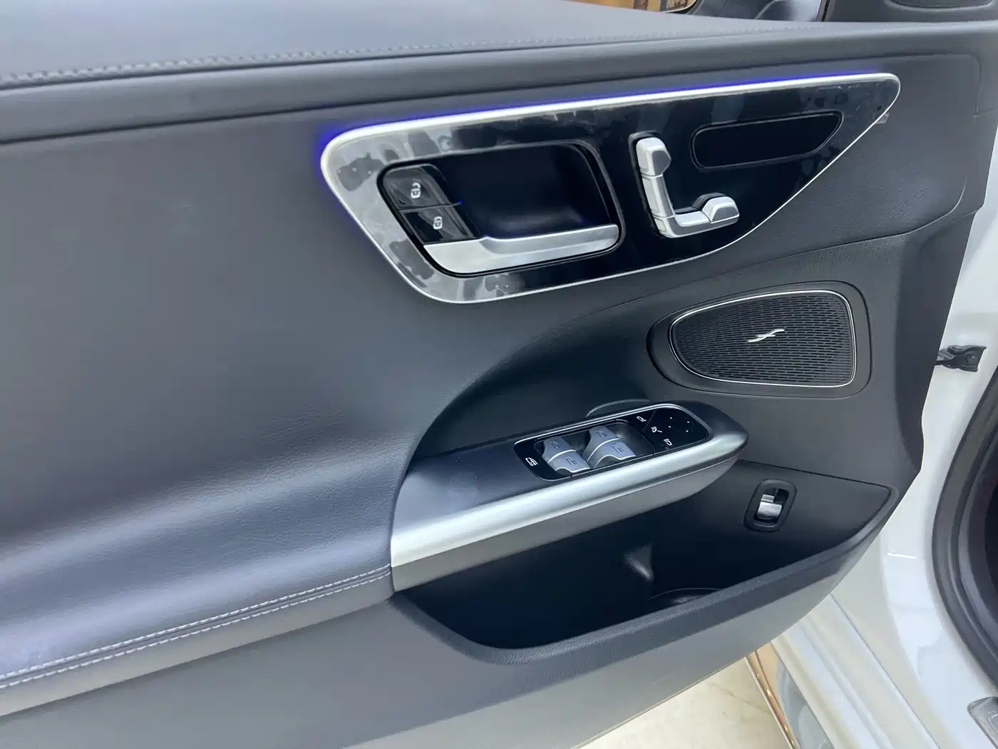 Mercedes-Benz C-Class 2024 C 200 L Sport Edition фото 10