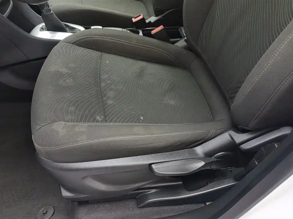 Buick Encore 2014 1.4T Automatic 2WD Urban Elite фото 20