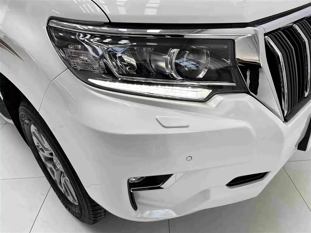 Toyota Prado 2020 2018 3.5L Automatic TX-L Rear-mounted Spare Tire