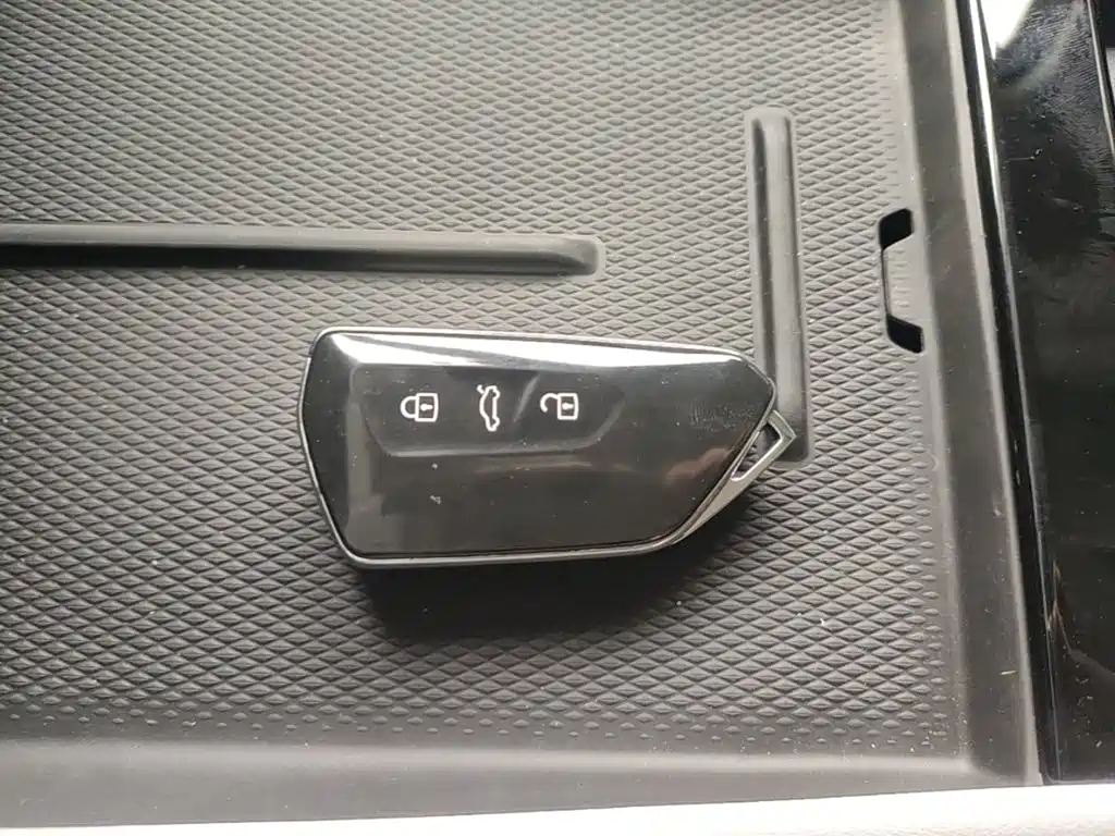 Jetta VS8 2026 2025 Smart Drive Edition