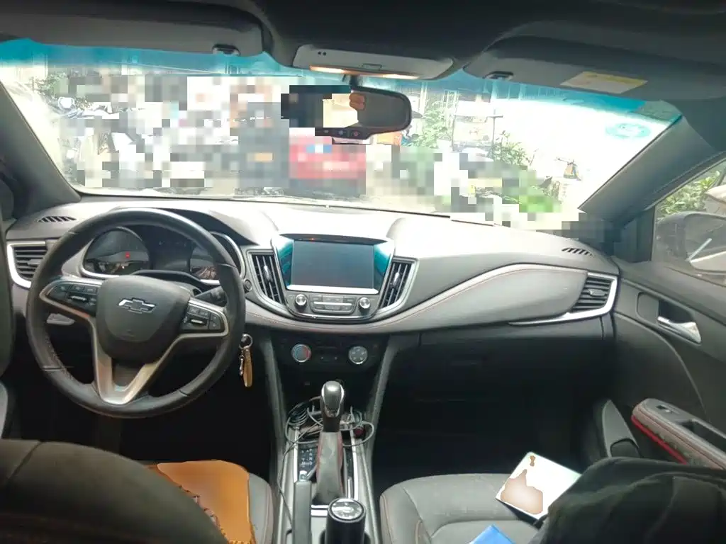 Chevrolet Monza 2019 RS 330T Auto Smooth Edition China VI фото 5