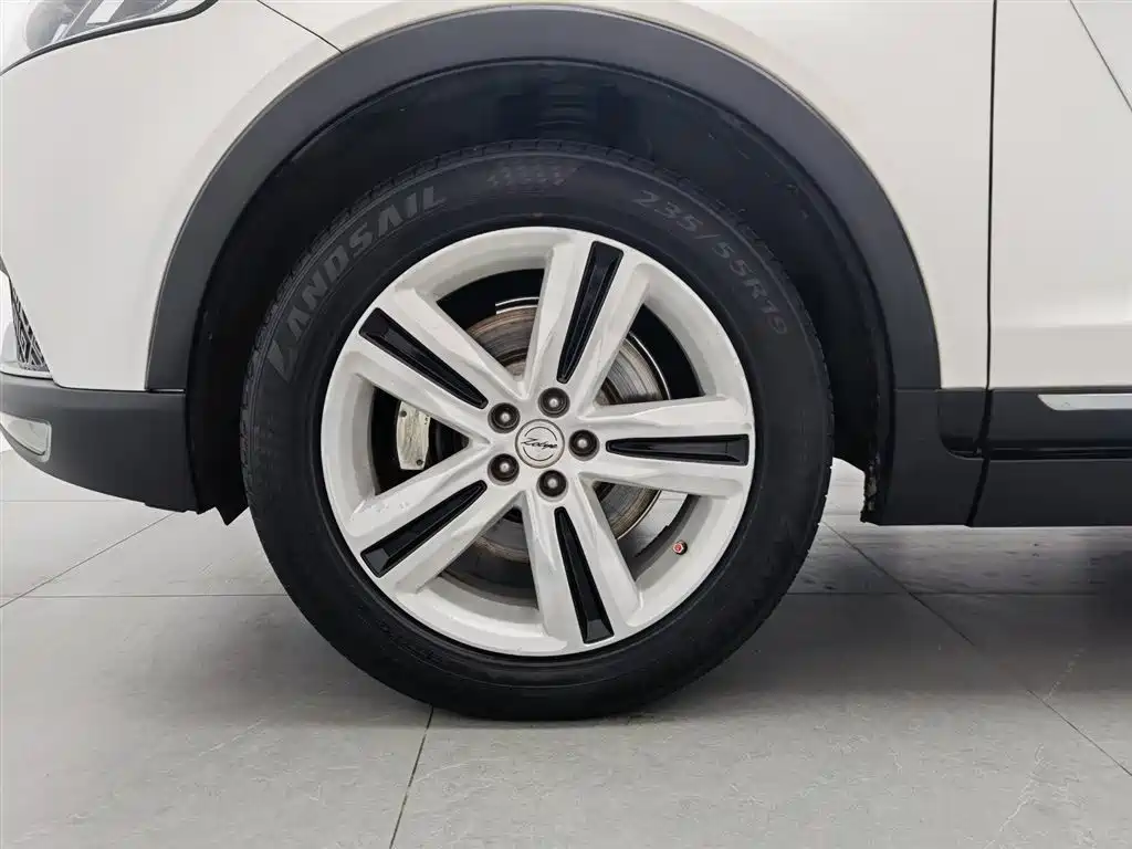 ZOTYE T700
