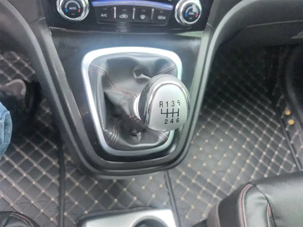Haval H6 2013 Upgraded 1.5T Manual 2WD Elite фото 14