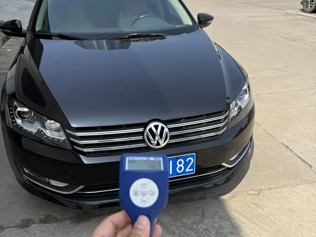Volkswagen Passat 2012 2011 2.0TSI DSG Royal Edition