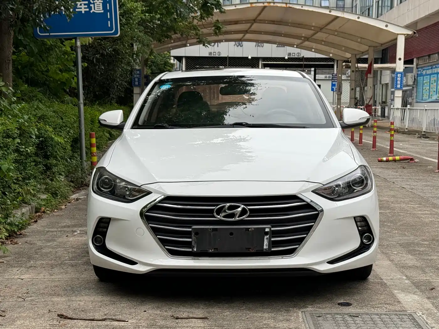 Hyundai Elantra 2016 1.4T DCT Dynamic·Vitality фото 3