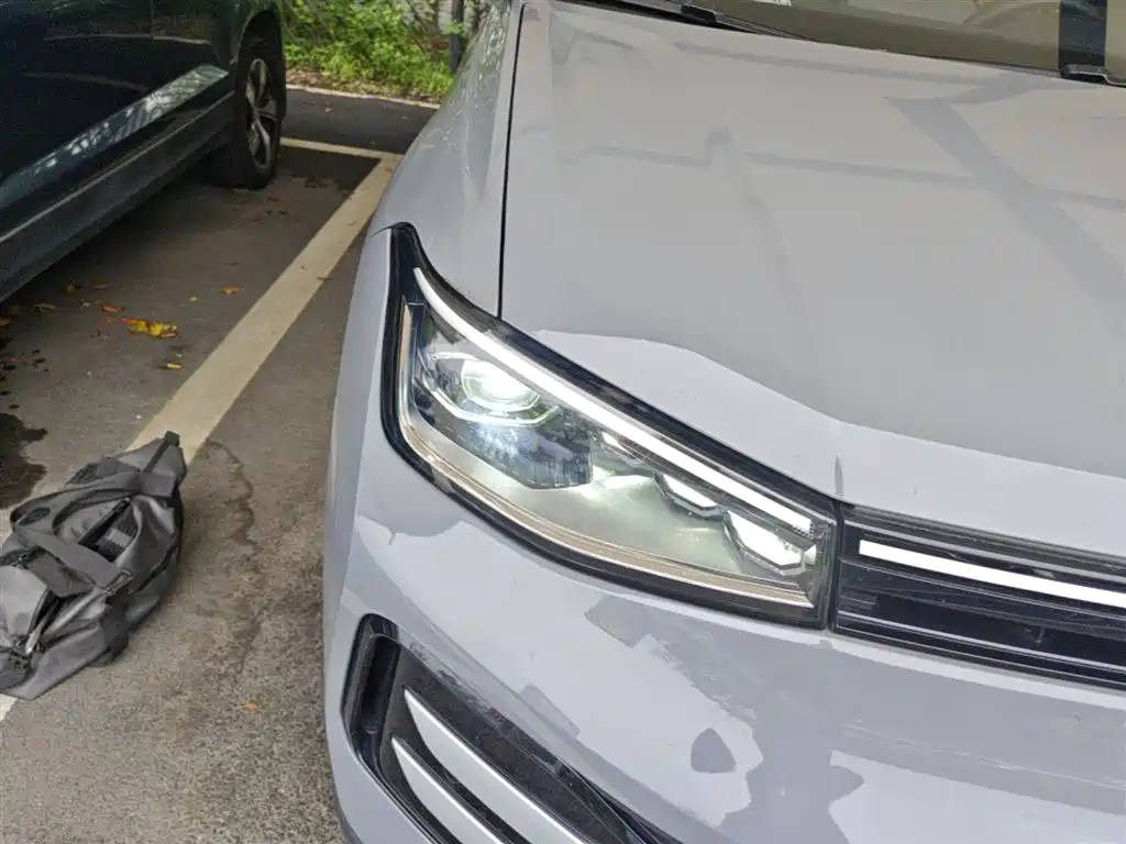 Volkswagen Tharu 2025 Model Rising Star 300TSI Aspiration Edition фото 13