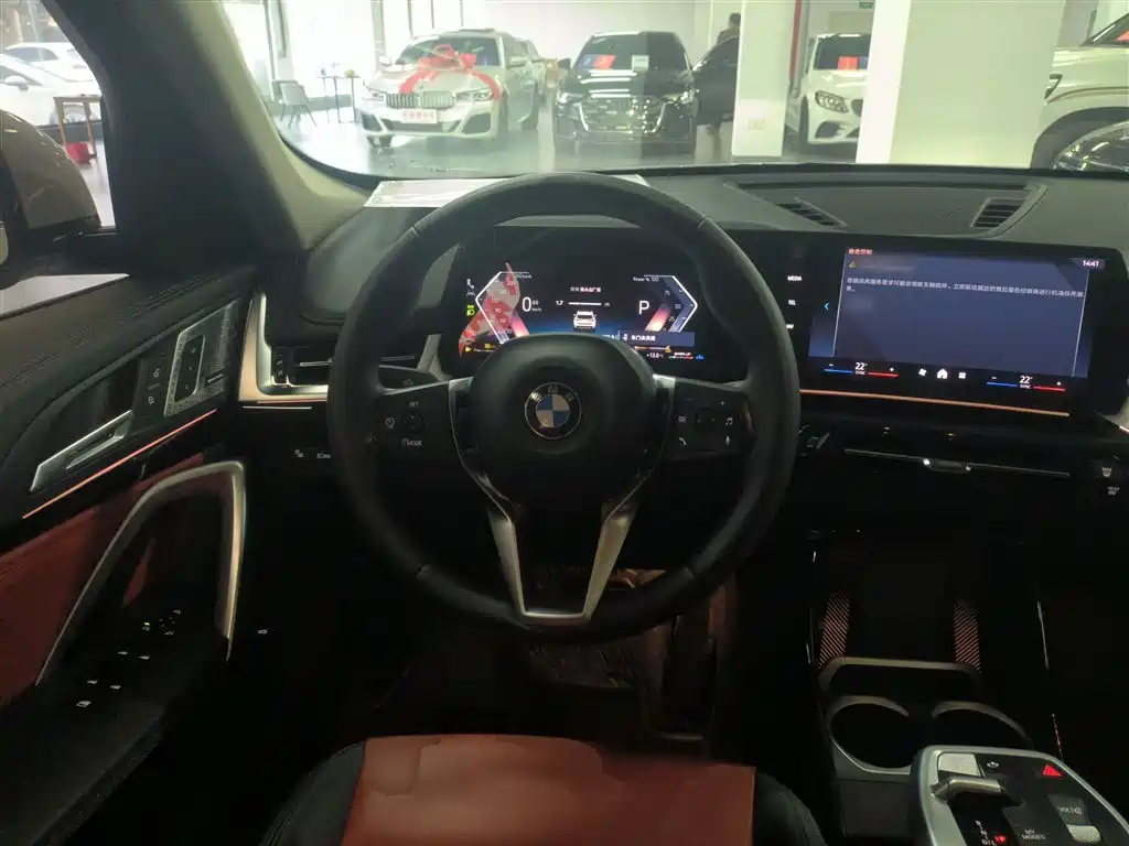 BMW X1 2024 sDrive25Li X Design Package фото 11