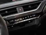 Photo 16 - Lexus UX