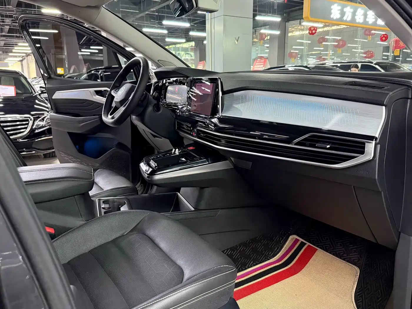 Volkswagen Talagon 2022 380TSI 4WD Luxury Premium Pro Edition 6-seater фото 17