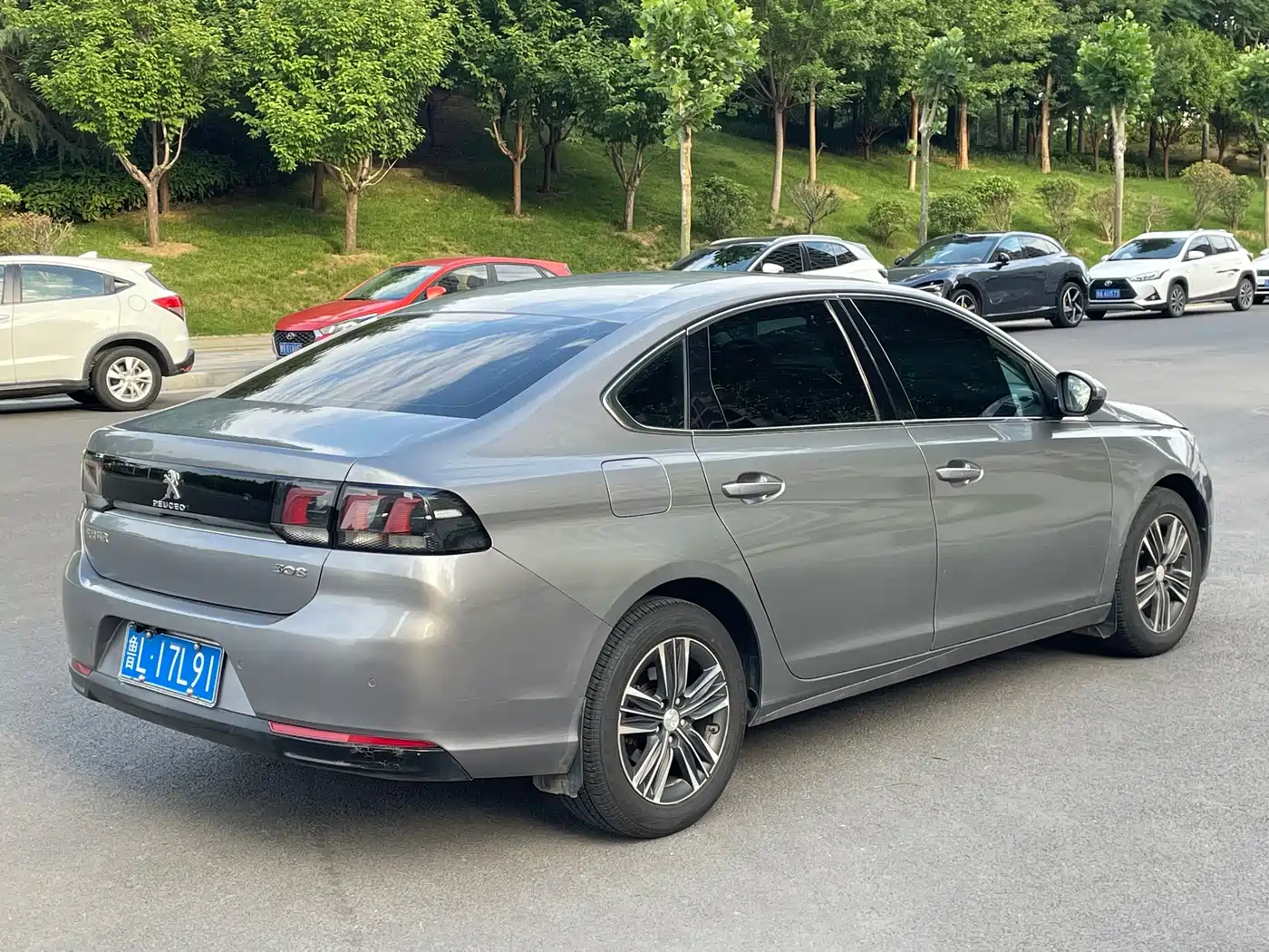 Peugeot 308 2016 1.6L Automatic Luxury фото 6