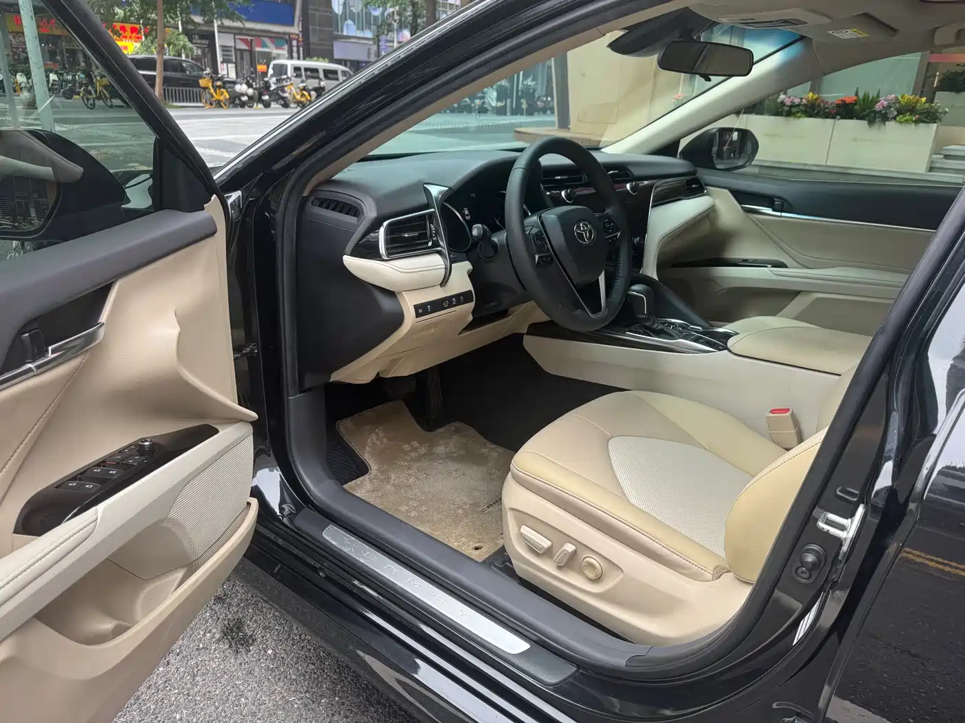 Toyota Camry 2019 2.5G Luxury (China V) фото 3