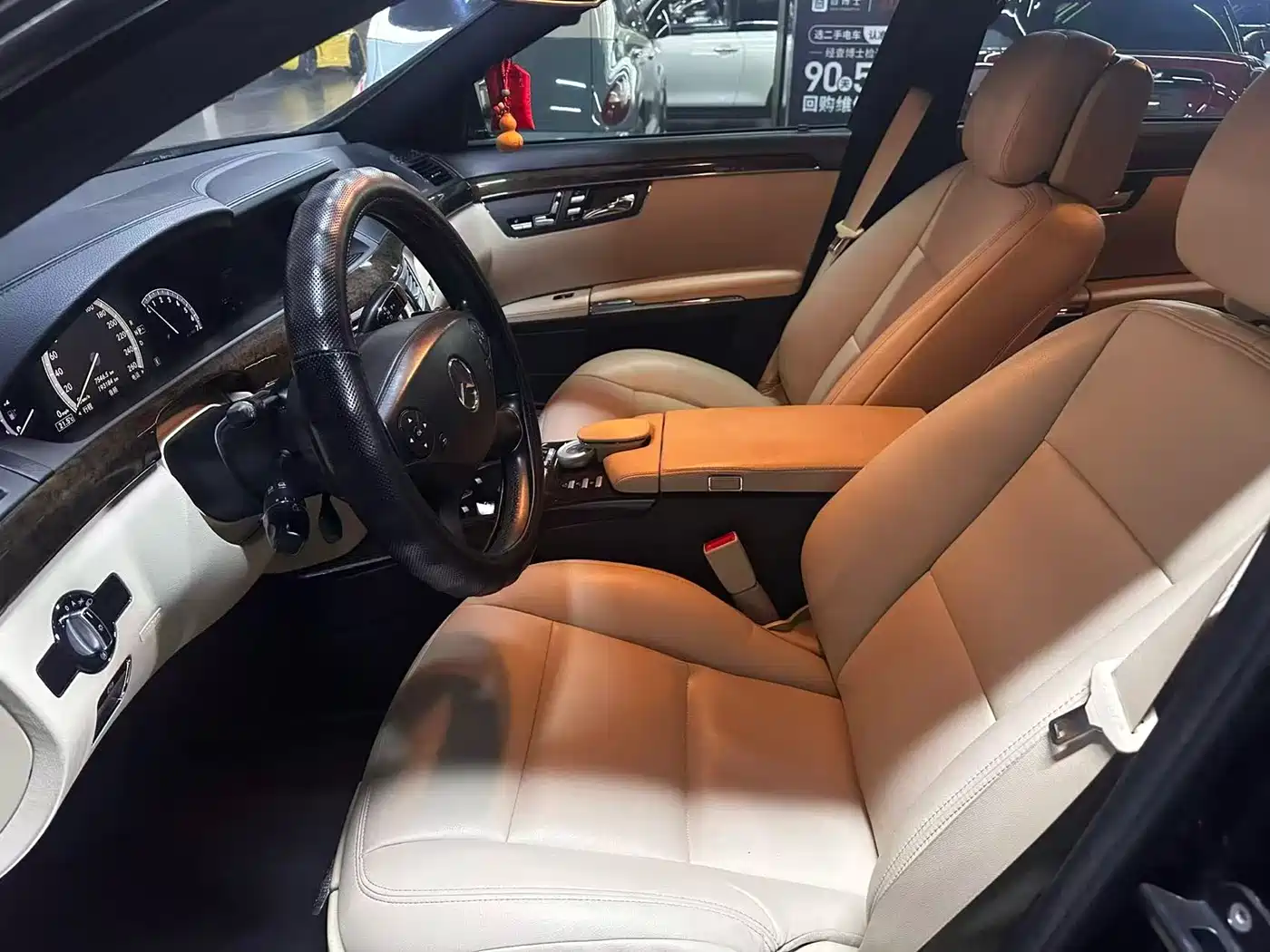 Mercedes-Benz S-Class 2010 S 300 L Business фото 5